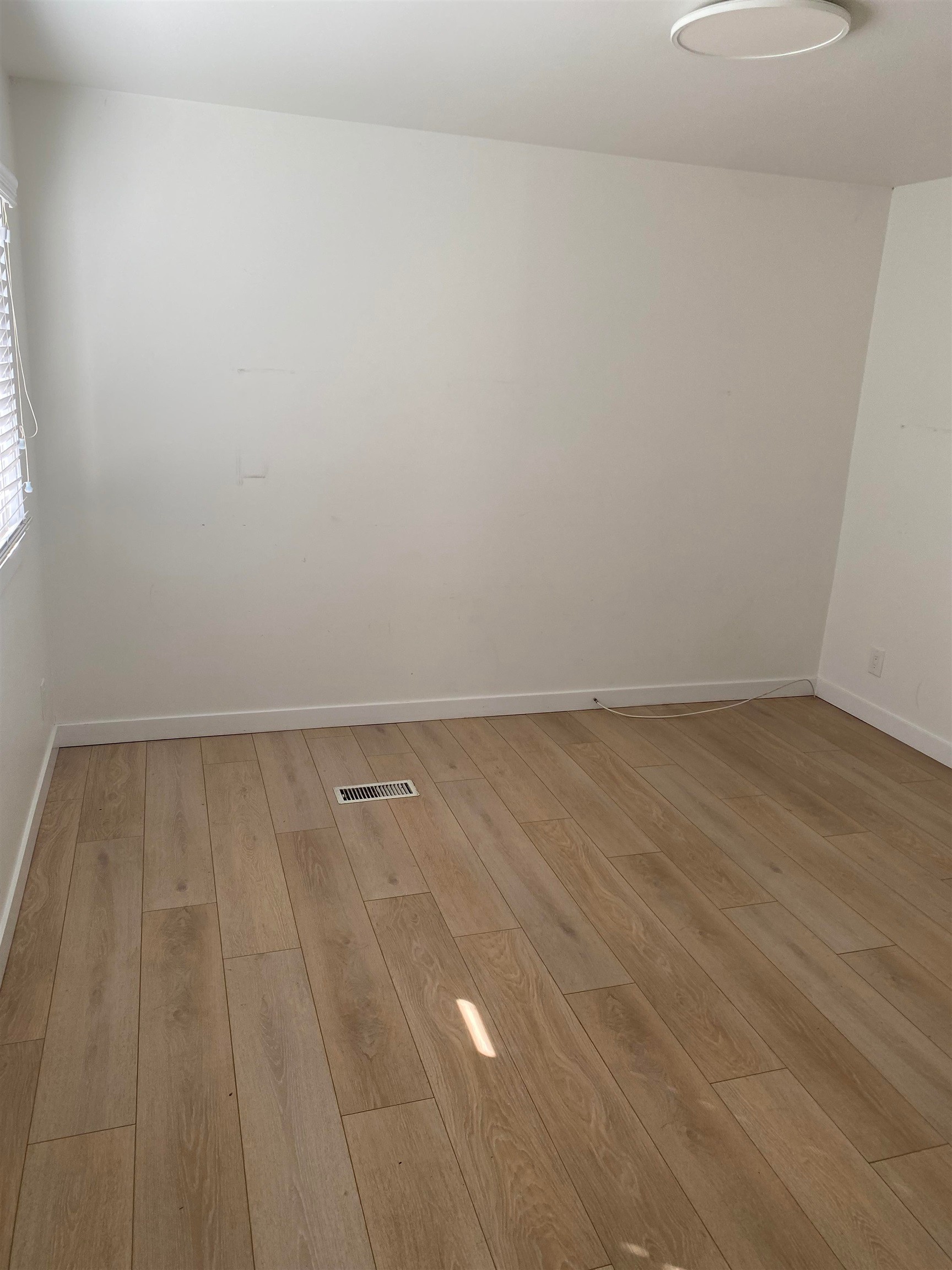 









1840


160

Street, 235,
Surrey,




BC
V4A 4X4

