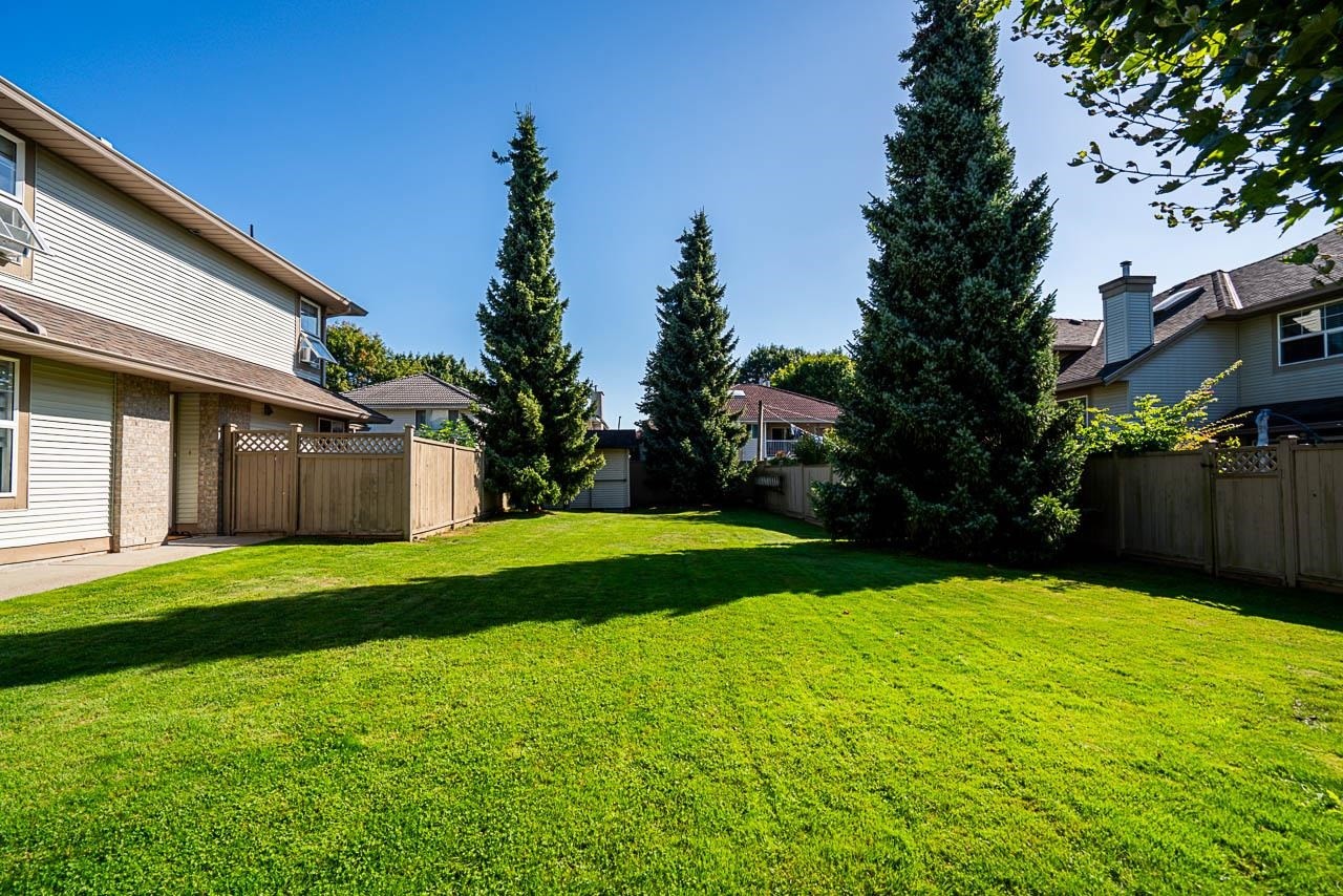 









12165


75

Avenue, 23,
Surrey,




BC
V3W 0W7

