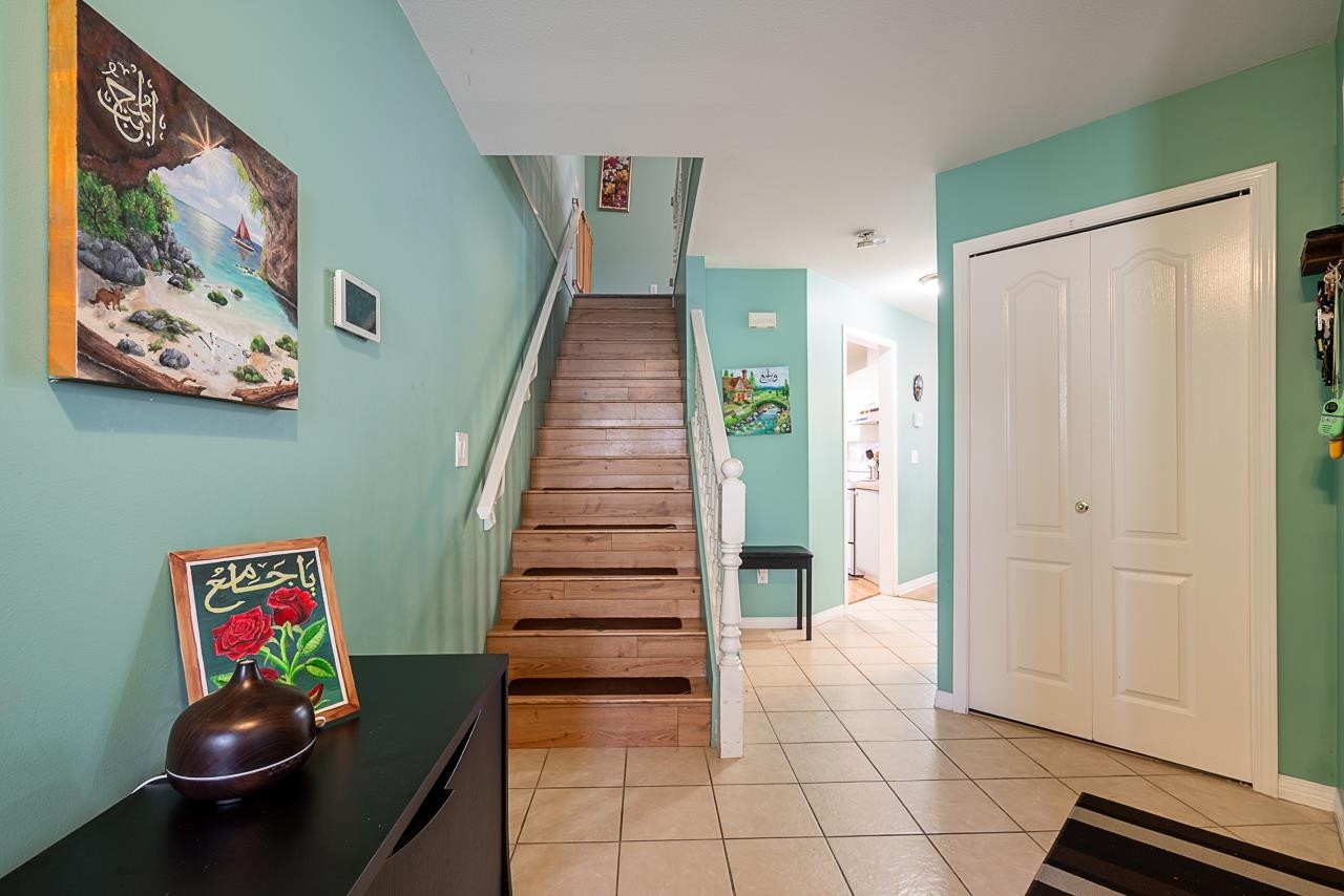 









12165


75

Avenue, 23,
Surrey,




BC
V3W 0W7

