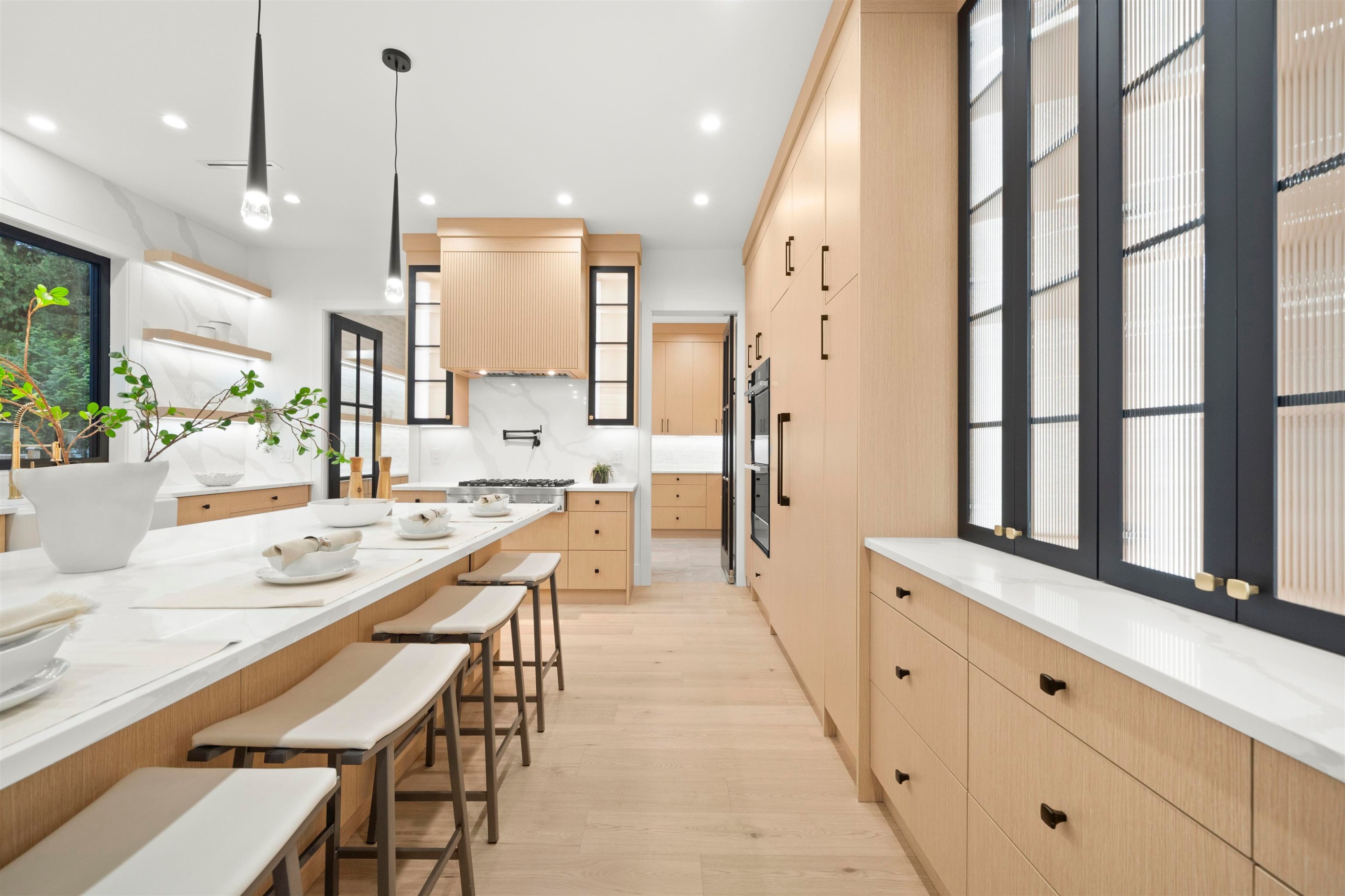 









15420


27a

Avenue,
Surrey,




BC
V4P 1E9

