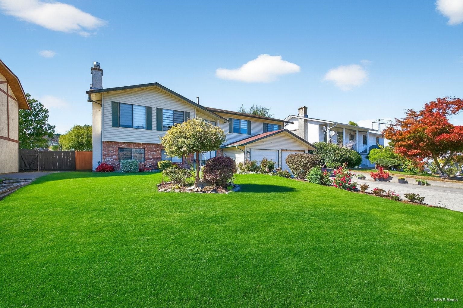 









3443


Shuswap

Terrace,
Abbotsford,




BC
V2T 4Z4

