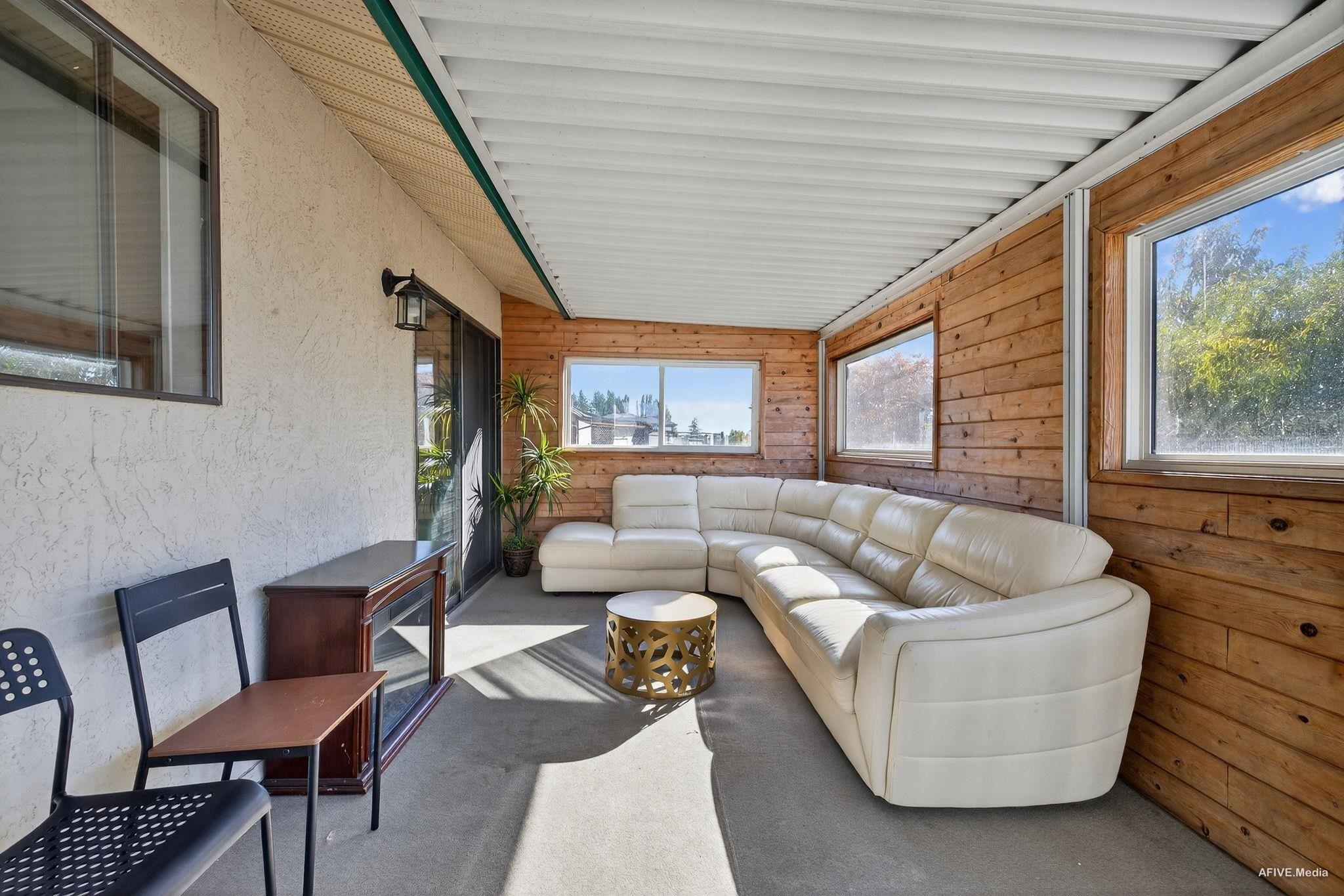 









3443


Shuswap

Terrace,
Abbotsford,




BC
V2T 4Z4

