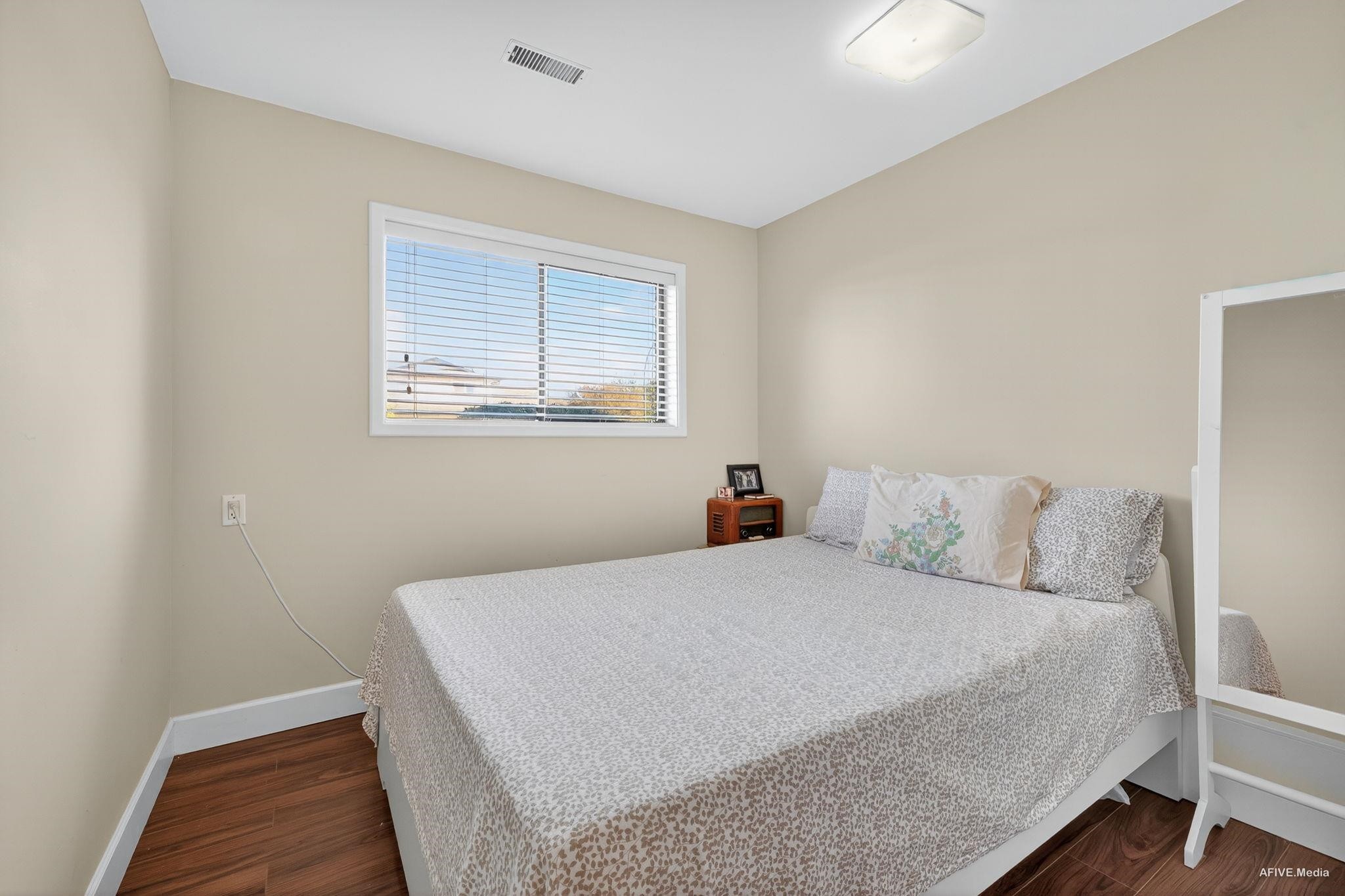 









3443


Shuswap

Terrace,
Abbotsford,




BC
V2T 4Z4

