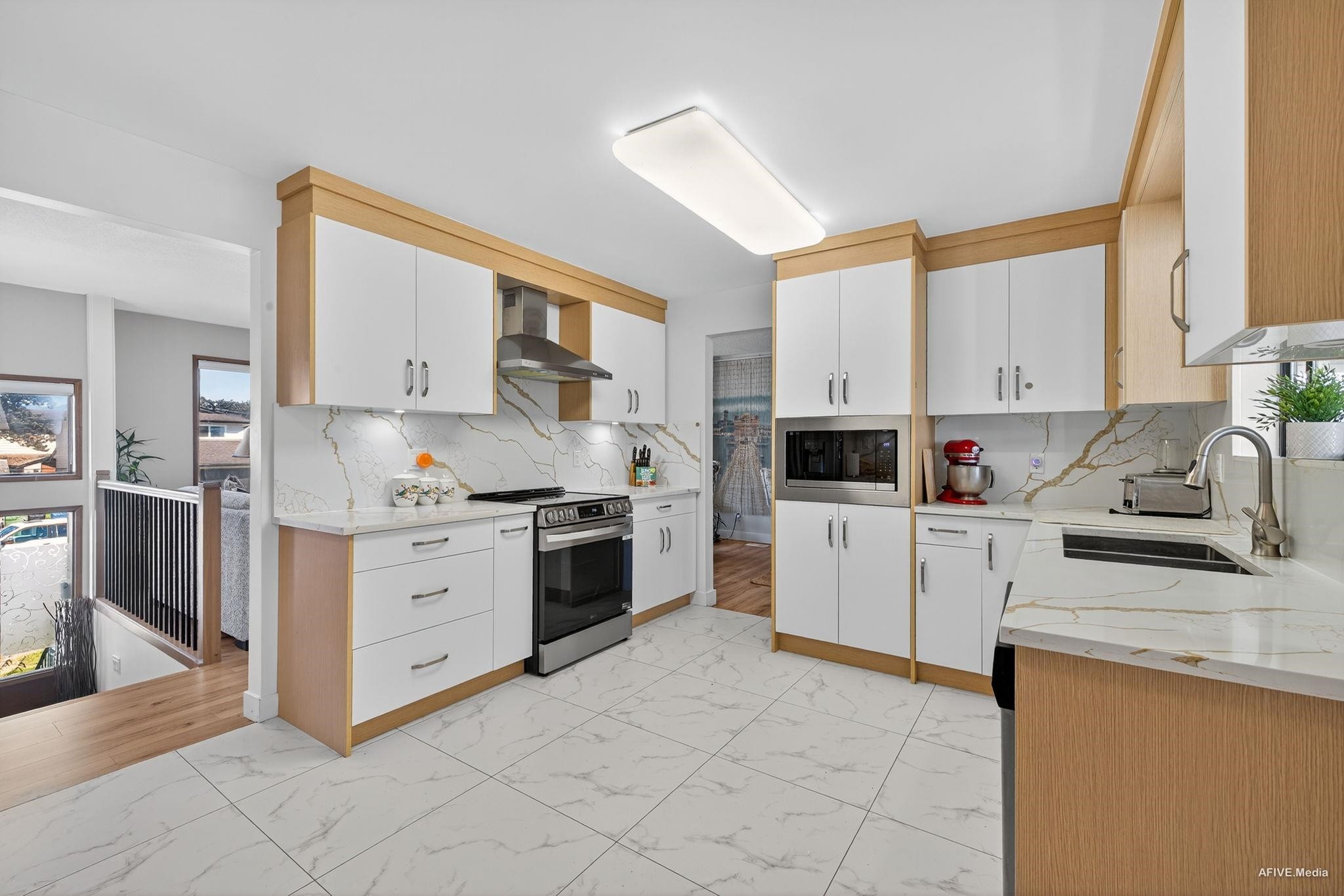 









3443


Shuswap

Terrace,
Abbotsford,




BC
V2T 4Z4

