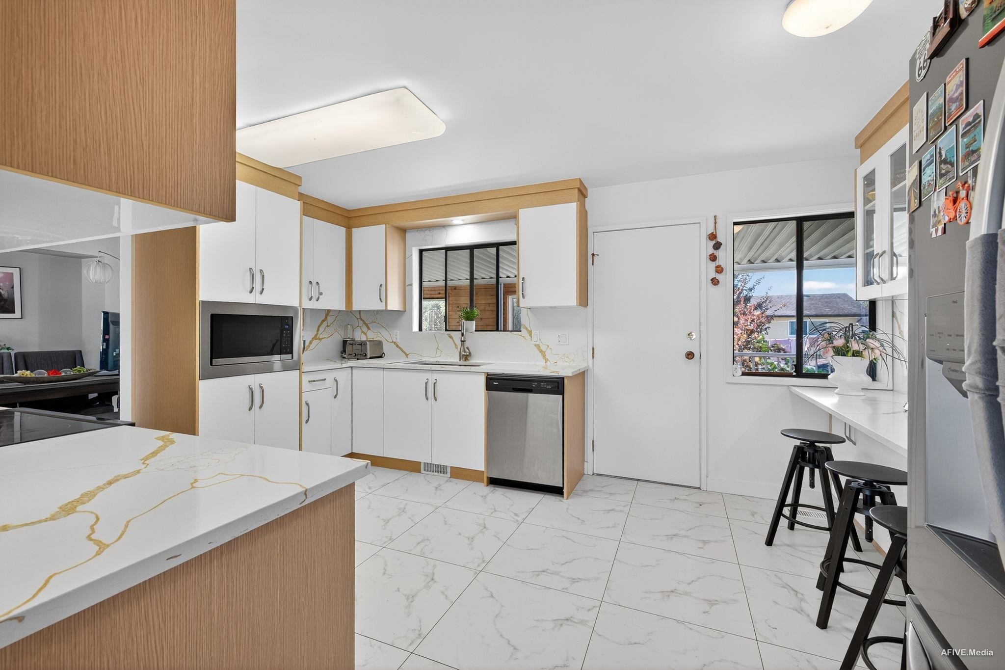 









3443


Shuswap

Terrace,
Abbotsford,




BC
V2T 4Z4

