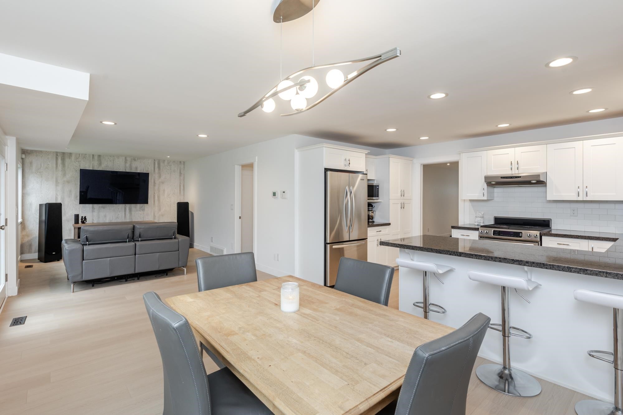 









2389


Wakefield

Drive,
Langley,




BC
V2Y 1B3

