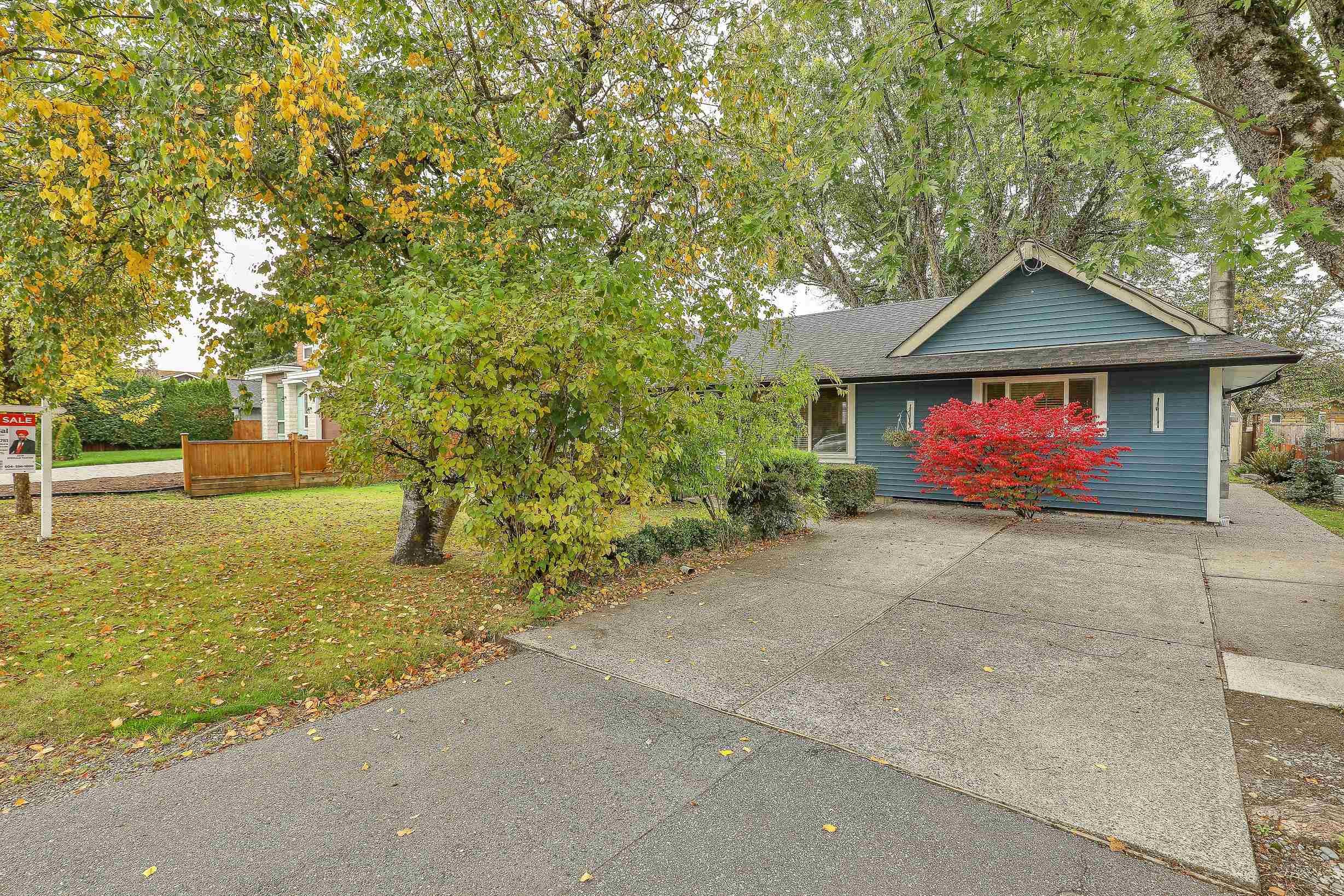 









8182


140b

Street,
Surrey,




BC
V3W 8X3

