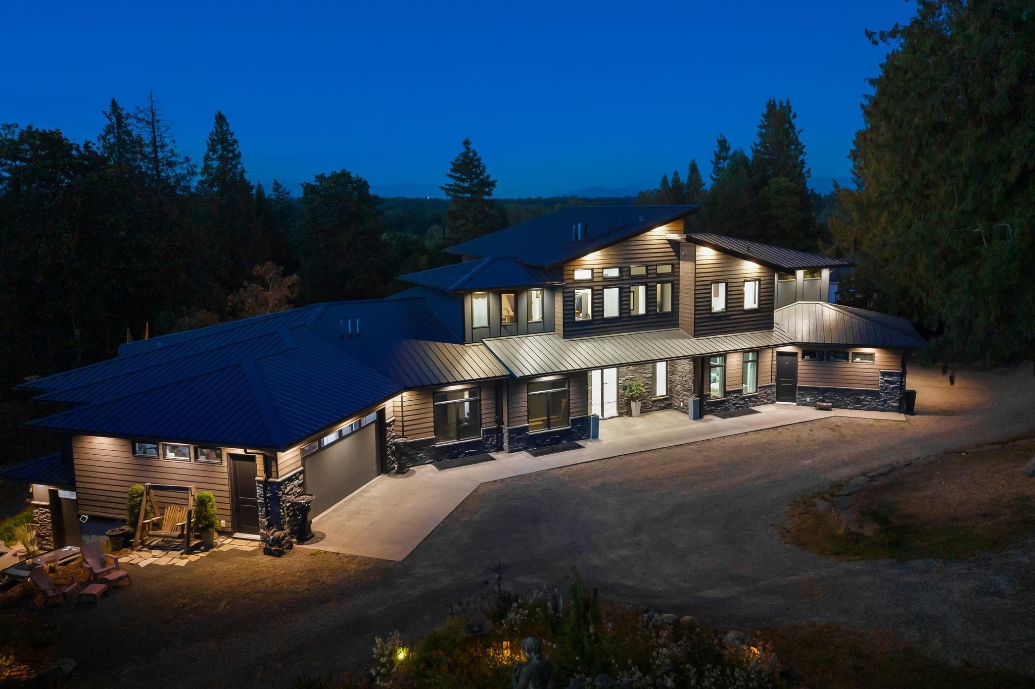 









205


210

Street,
Langley,




BC
V2Z 2G6

