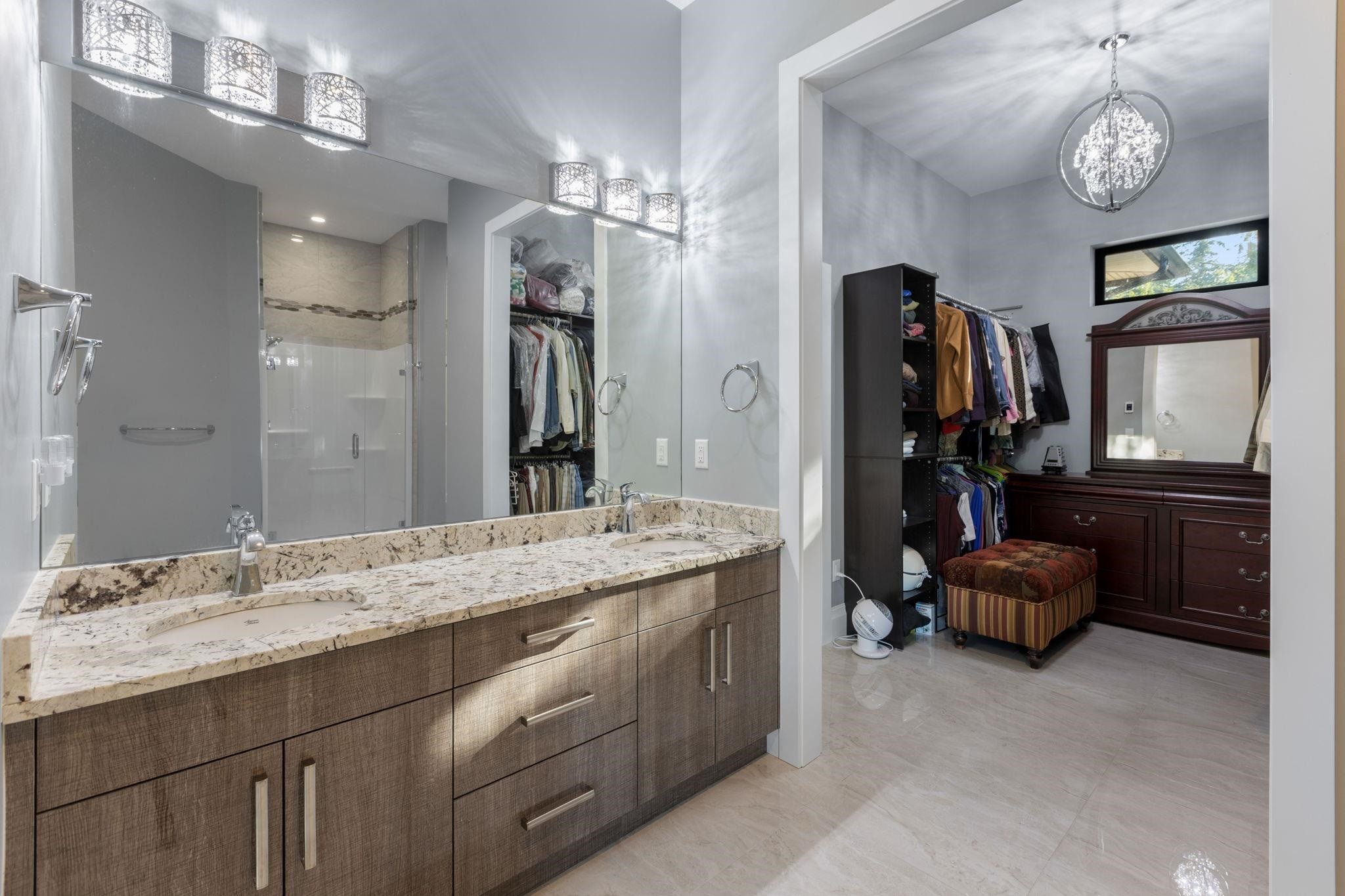 









205


210

Street,
Langley,




BC
V2Z 2G6

