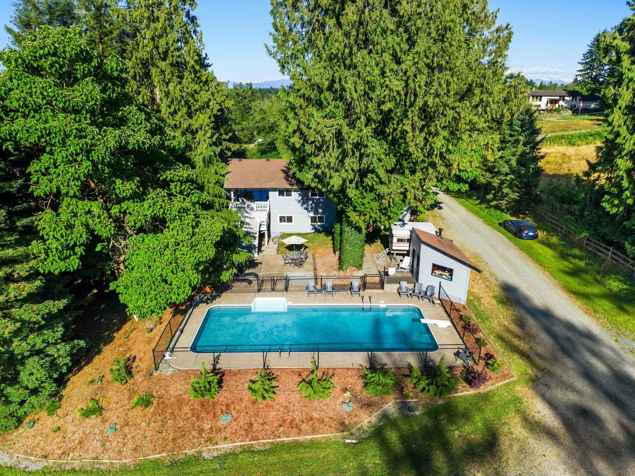 









205


210

Street,
Langley,




BC
V2Z 2G6

