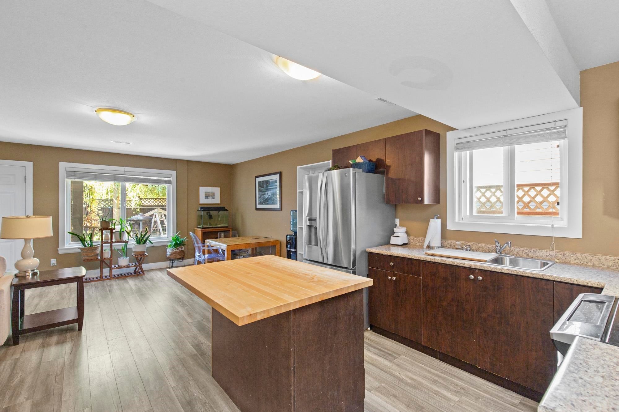 









8637


Maynard

Terrace,
Mission,




BC
V4S 0B7

