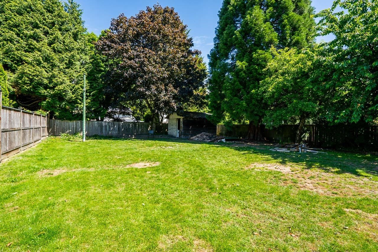 









17223


61b

Avenue,
Surrey,




BC
V3S 5M7

