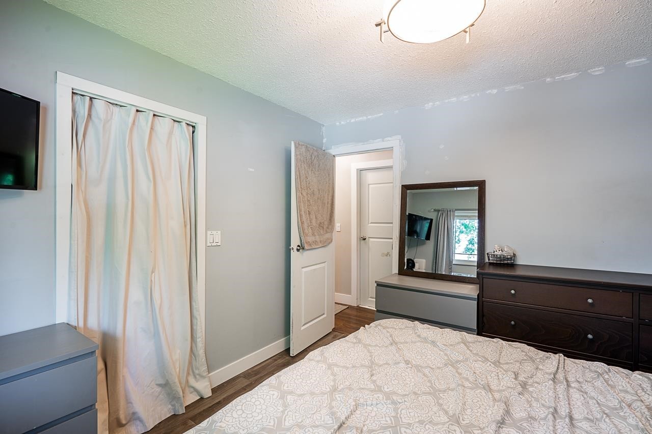 









17223


61b

Avenue,
Surrey,




BC
V3S 5M7

