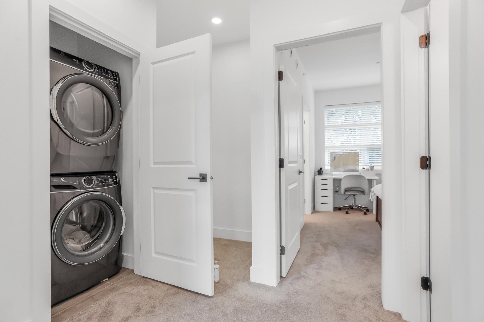 









32970


Tunbridge

Avenue, 2,
Mission,




BC
V2V 0J9

