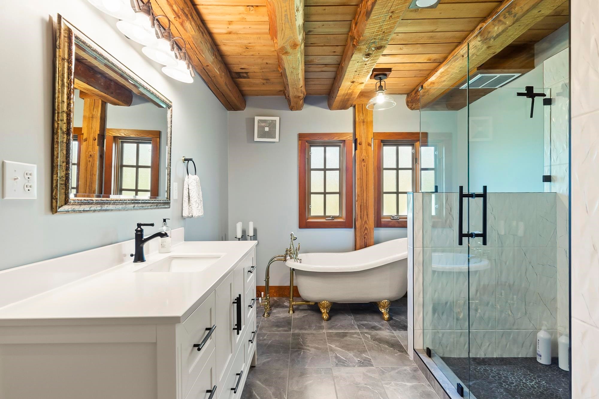 









34055


Ferndale

Avenue,
Mission,




BC
V2V 7G2

