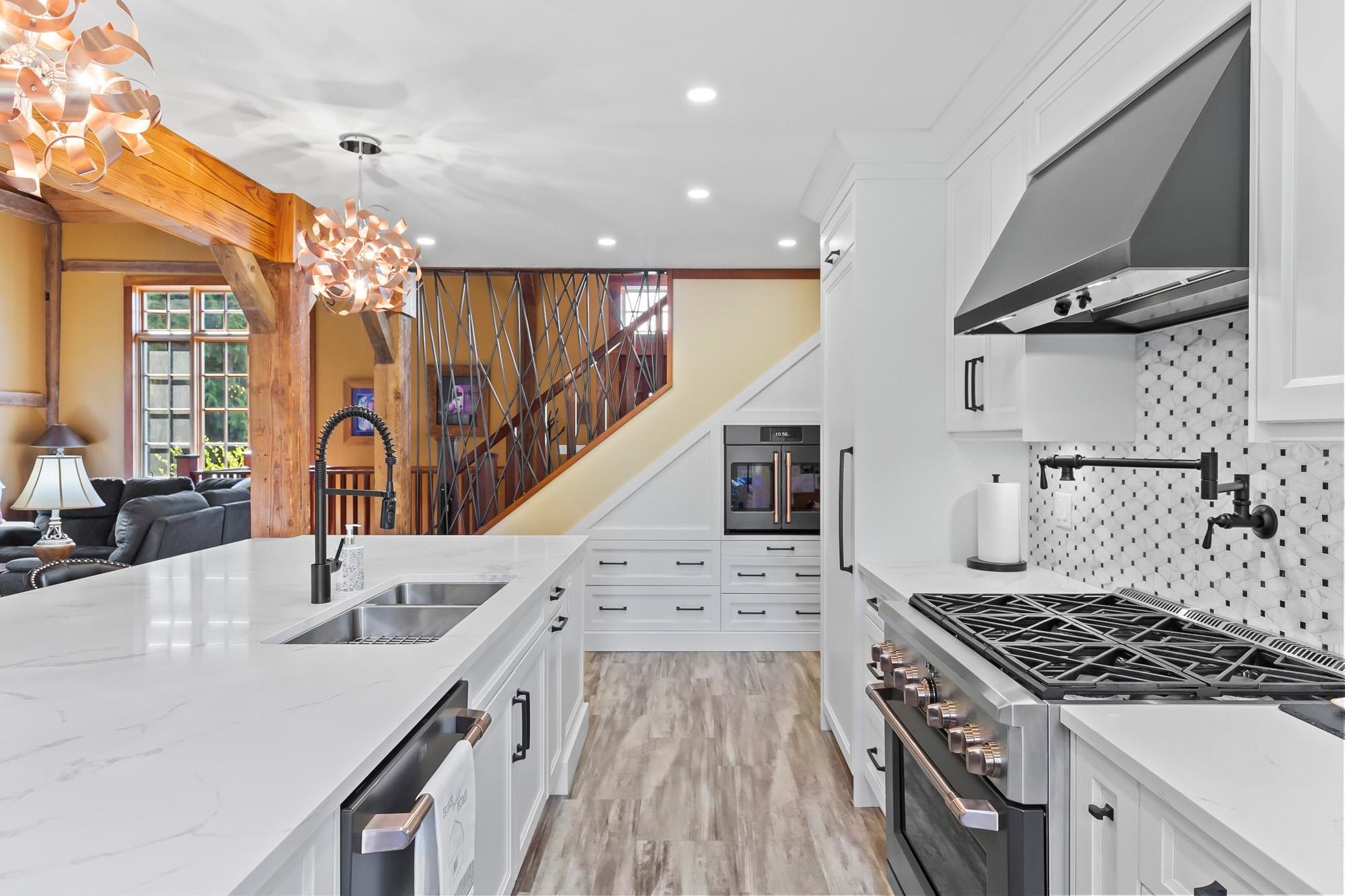 









34055


Ferndale

Avenue,
Mission,




BC
V2V 7G2

