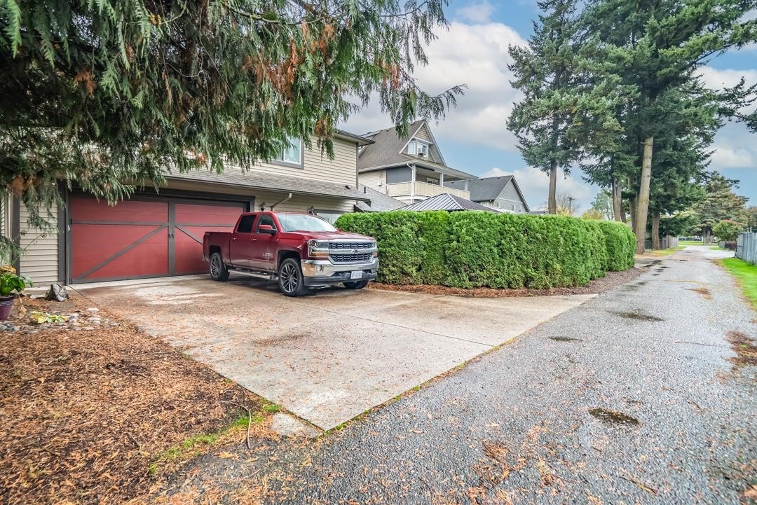 









5660


Riverside

Street,
Abbotsford,




BC
V4X 1T4

