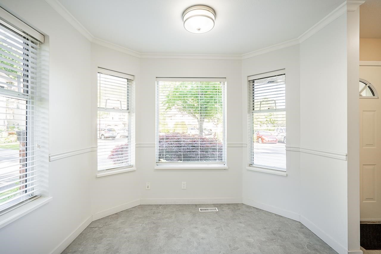 









6841


138

Street, 121,
Surrey,




BC
V3W 0A7

