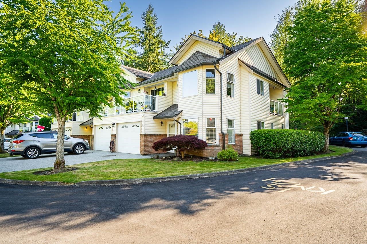 









6841


138

Street, 121,
Surrey,




BC
V3W 0A7

