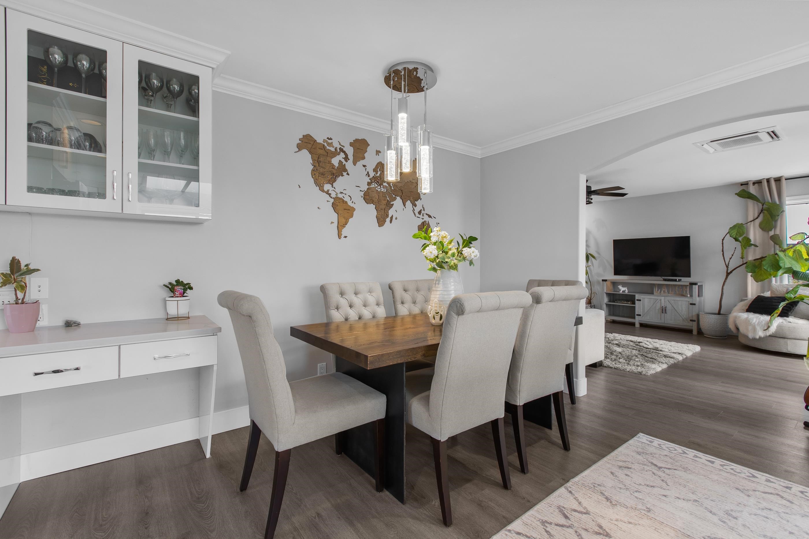 









1170


Dolphin

Street,
White Rock,




BC
V4B 4G8

