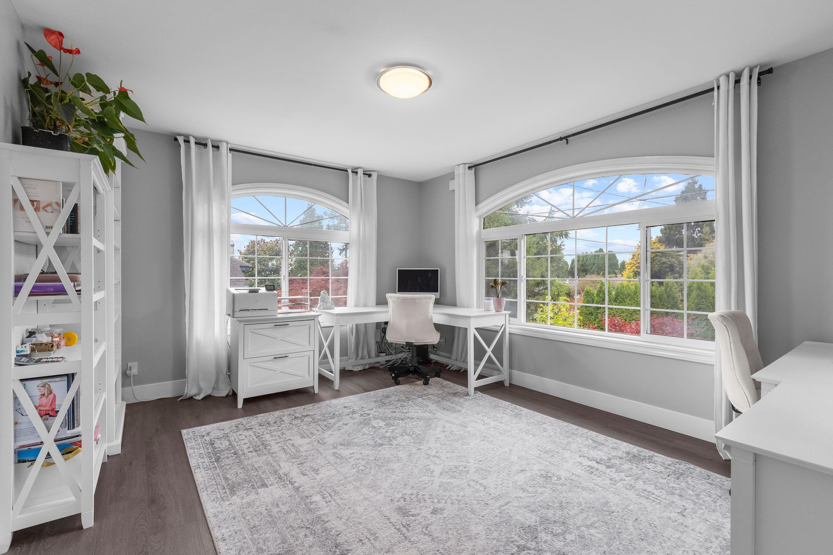 









1170


Dolphin

Street,
White Rock,




BC
V4B 4G8

