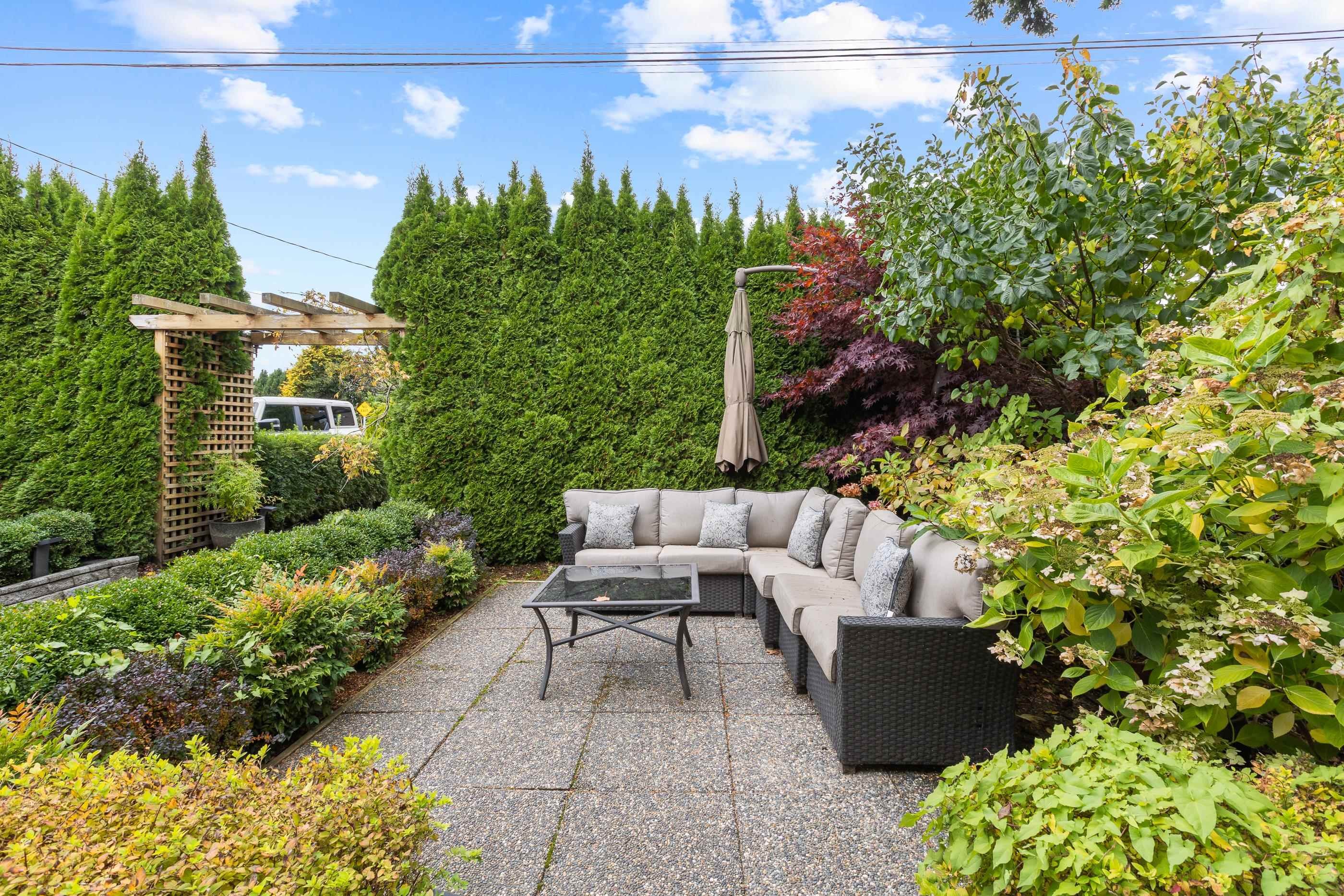 









1170


Dolphin

Street,
White Rock,




BC
V4B 4G8

