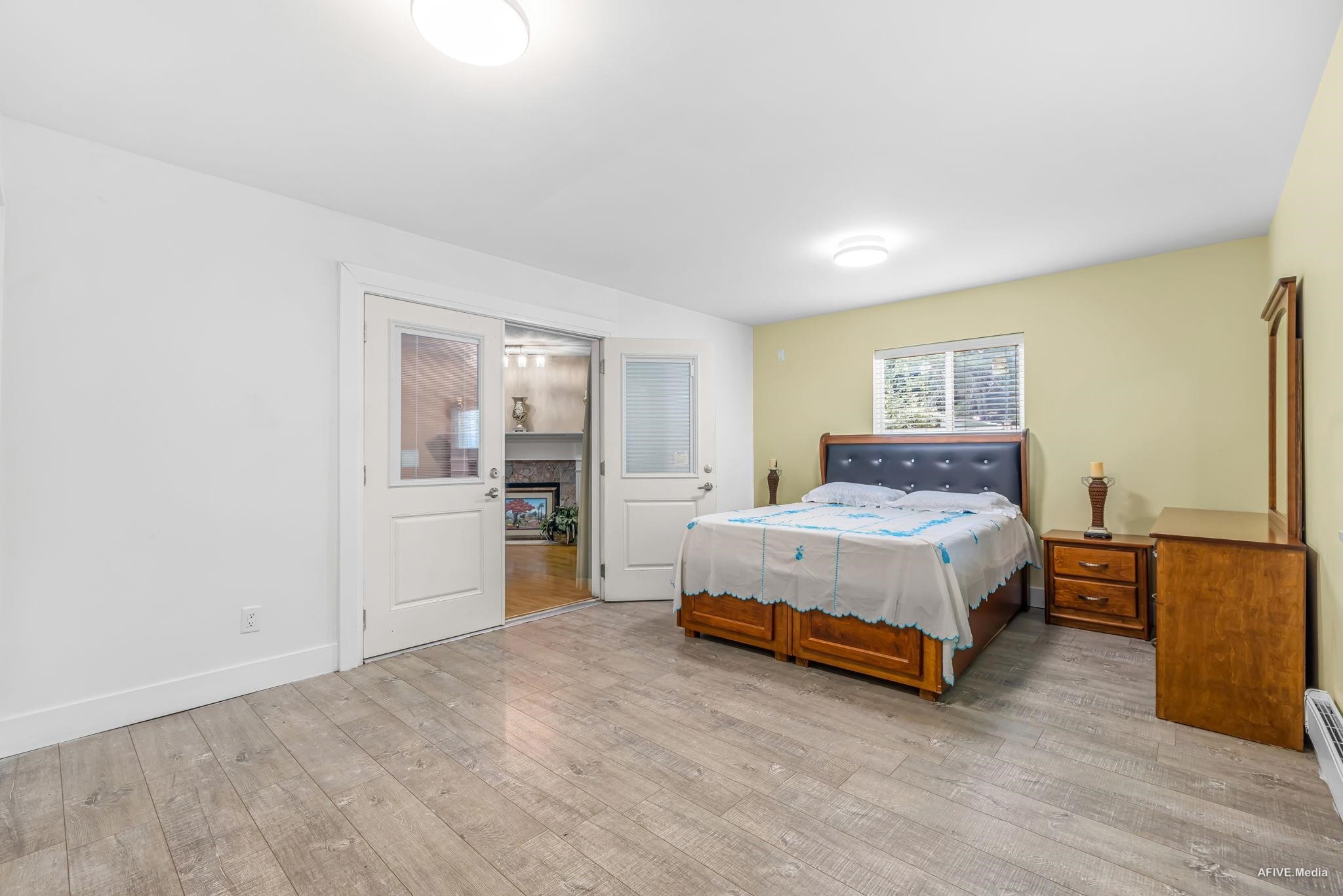 









9087


144

Street,
Surrey,




BC
V3V 5Z8

