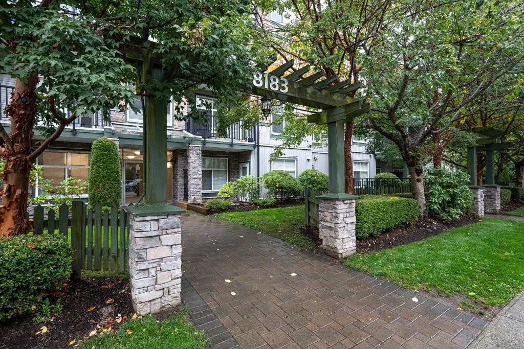 









8183


121a

Street, 313,
Surrey,




BC
V3W 1S7

