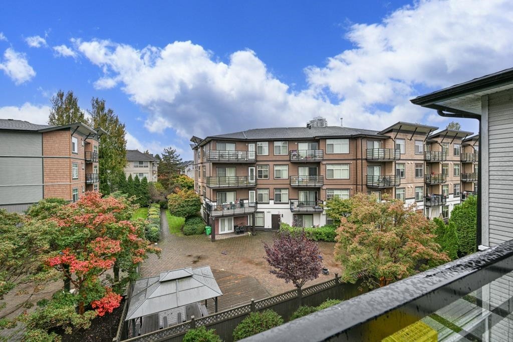 









8183


121a

Street, 313,
Surrey,




BC
V3W 1S7

