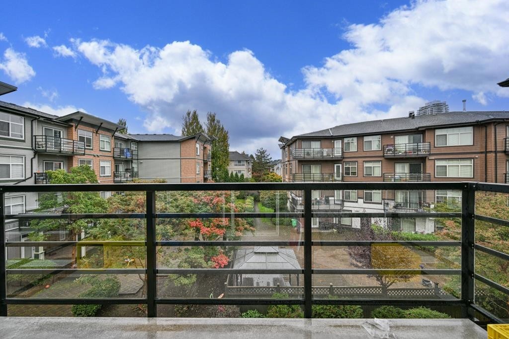 









8183


121a

Street, 313,
Surrey,




BC
V3W 1S7

