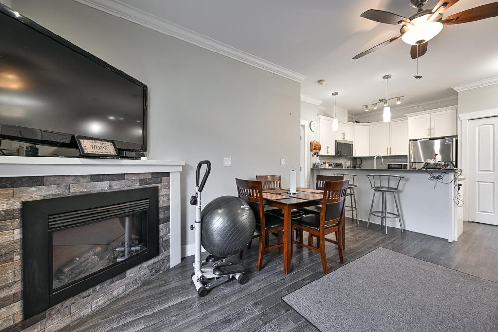 









8183


121a

Street, 313,
Surrey,




BC
V3W 1S7

