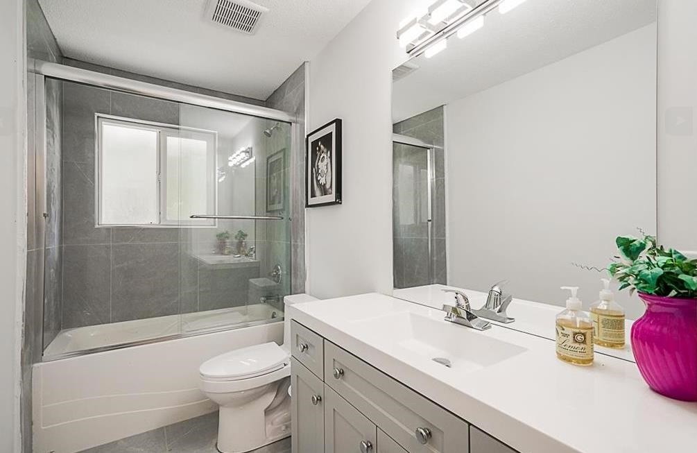 









15084


86a

Avenue,
Surrey,




BC
V3S 4V1

