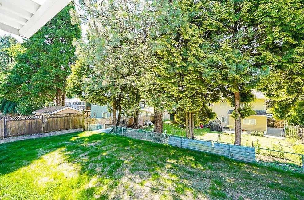 









15084


86a

Avenue,
Surrey,




BC
V3S 4V1

