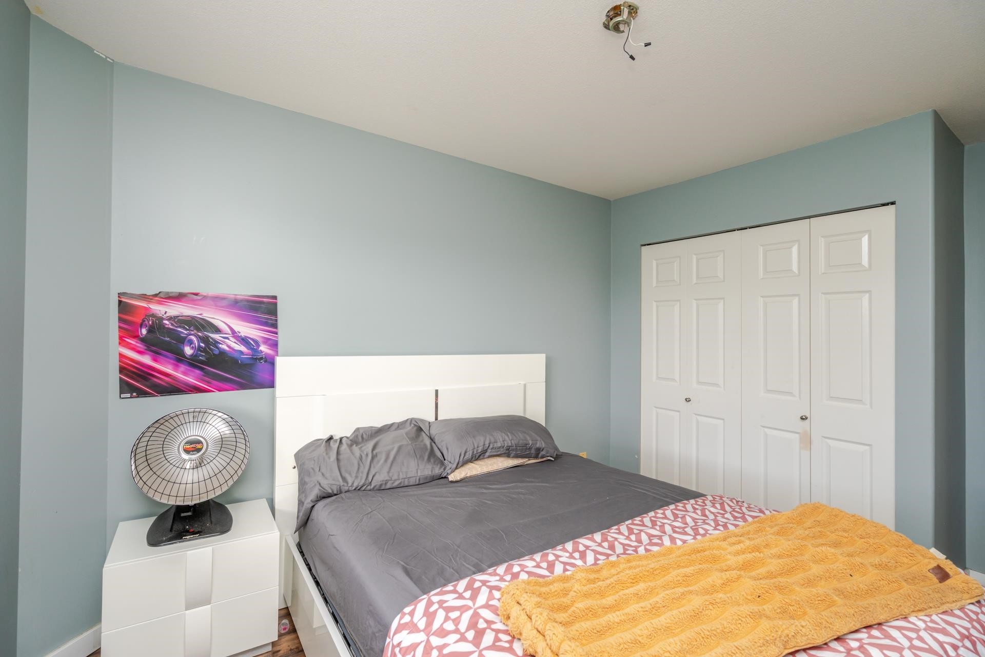 









15241


18

Avenue, 306,
Surrey,




BC
V4A 1W9

