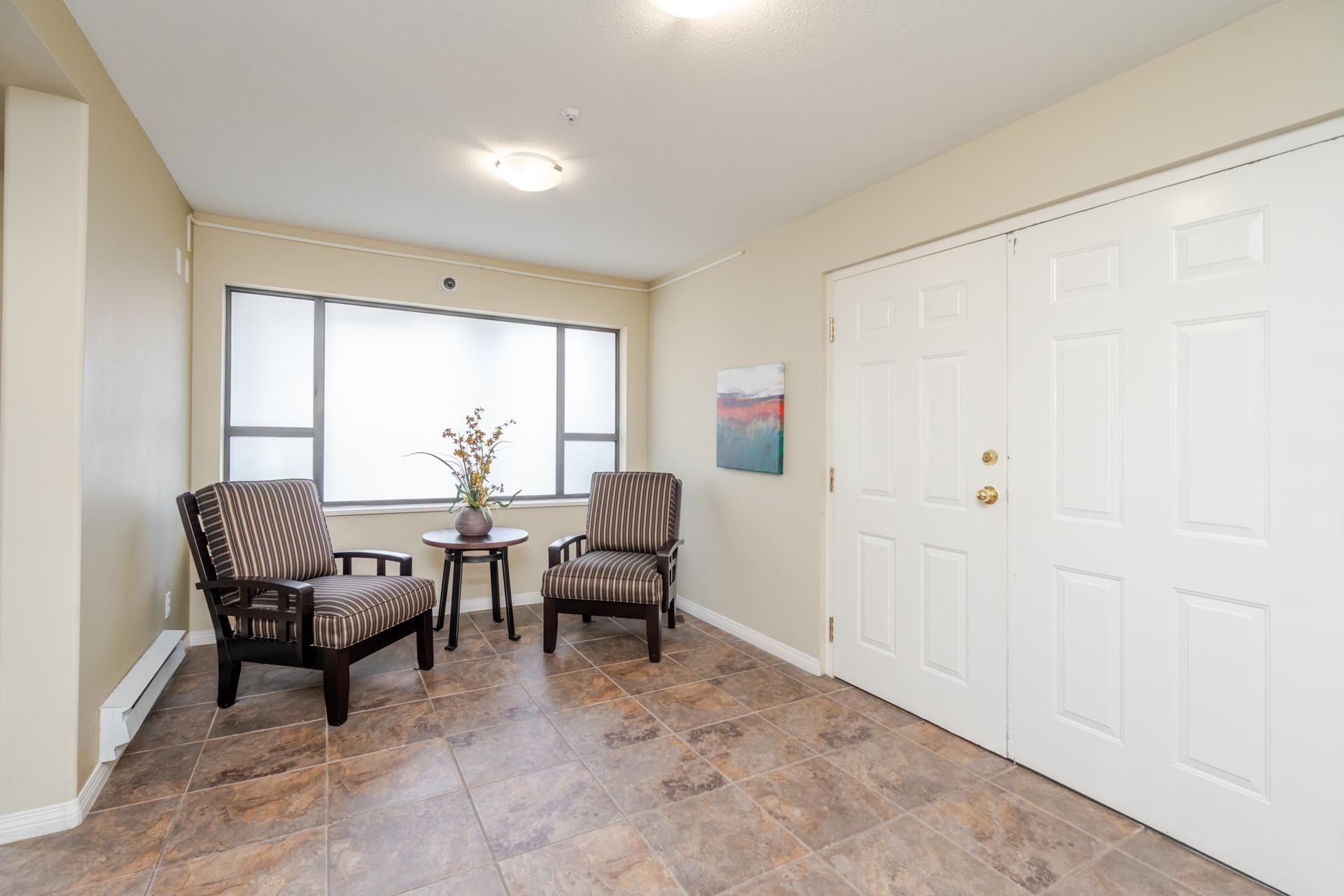 









15241


18

Avenue, 306,
Surrey,




BC
V4A 1W9

