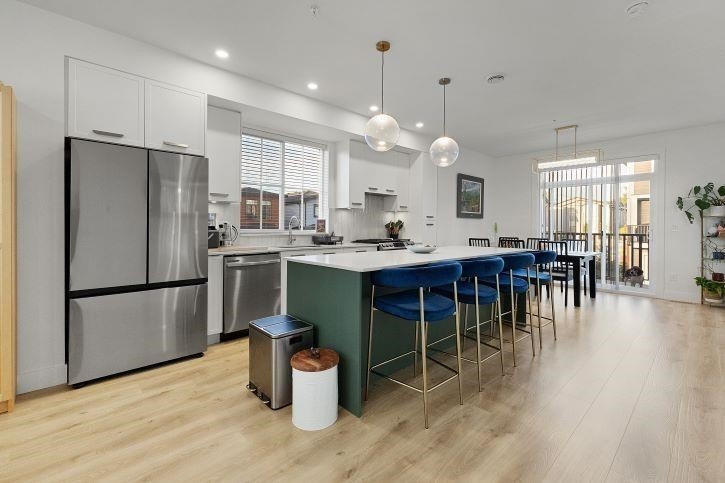 









20680


76b

Avenue, 1,
Langley,




BC
V2Y 4L2

