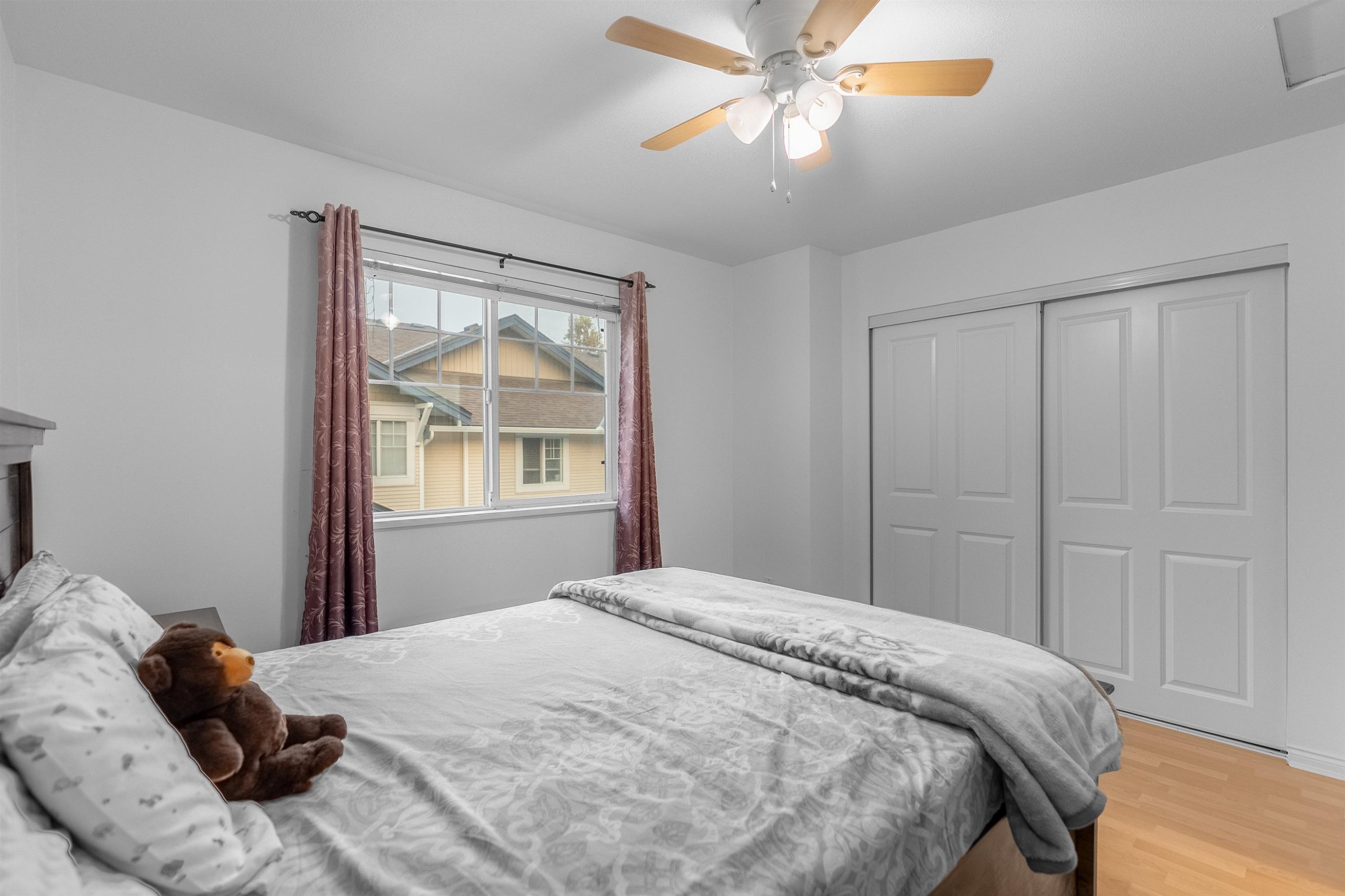 









6533


121

Street, 56,
Surrey,




BC
V3W 1M5

