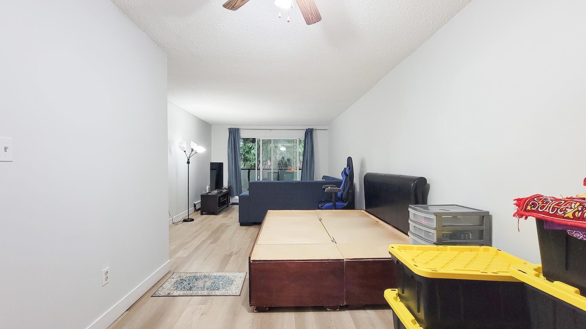 









33400


Bourquin

Place, 214,
Abbotsford,




BC
V2S 5G3

