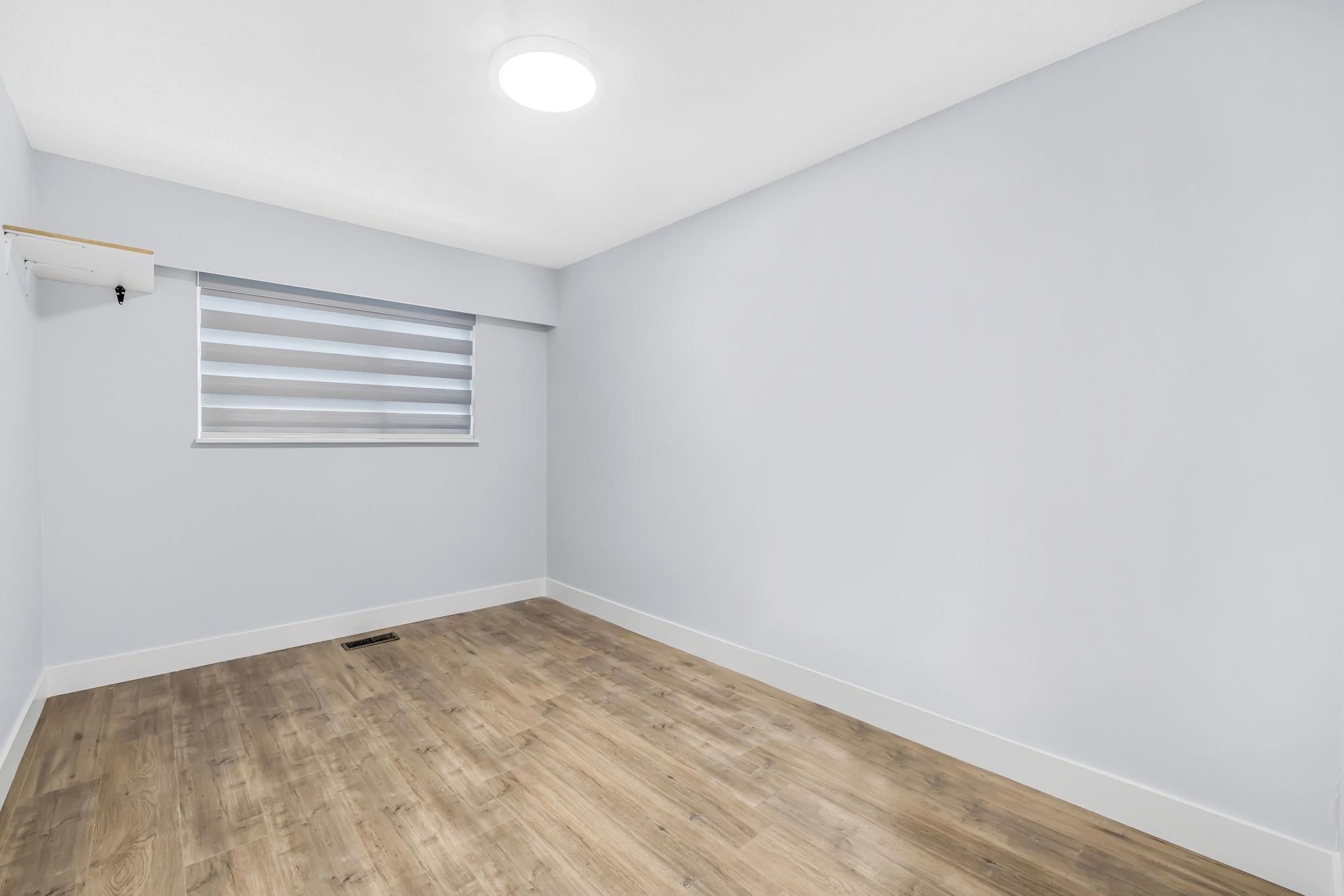 









11377


77

Avenue,
Delta,




BC
V4C 1M2

