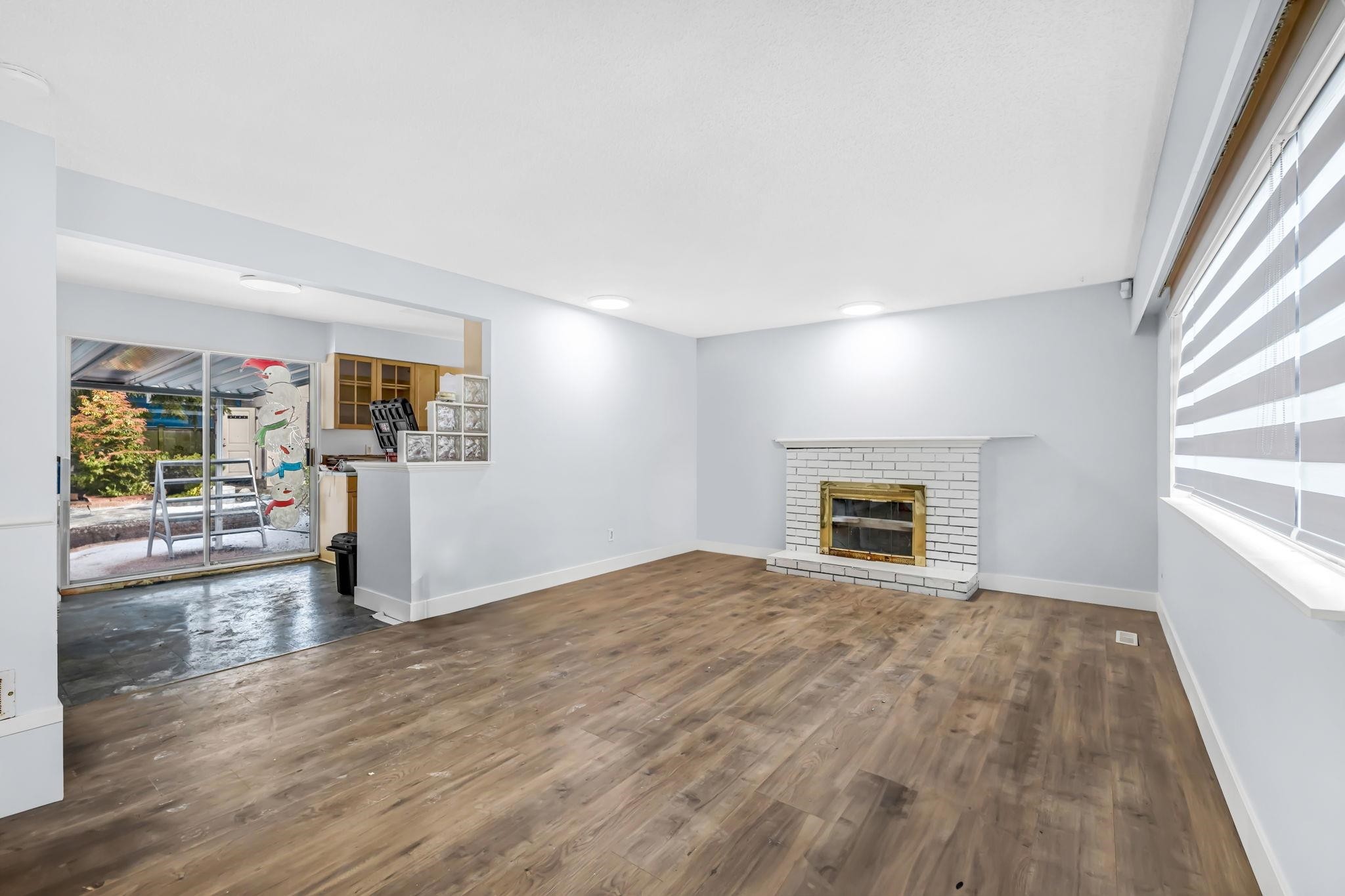 









11377


77

Avenue,
Delta,




BC
V4C 1M2

