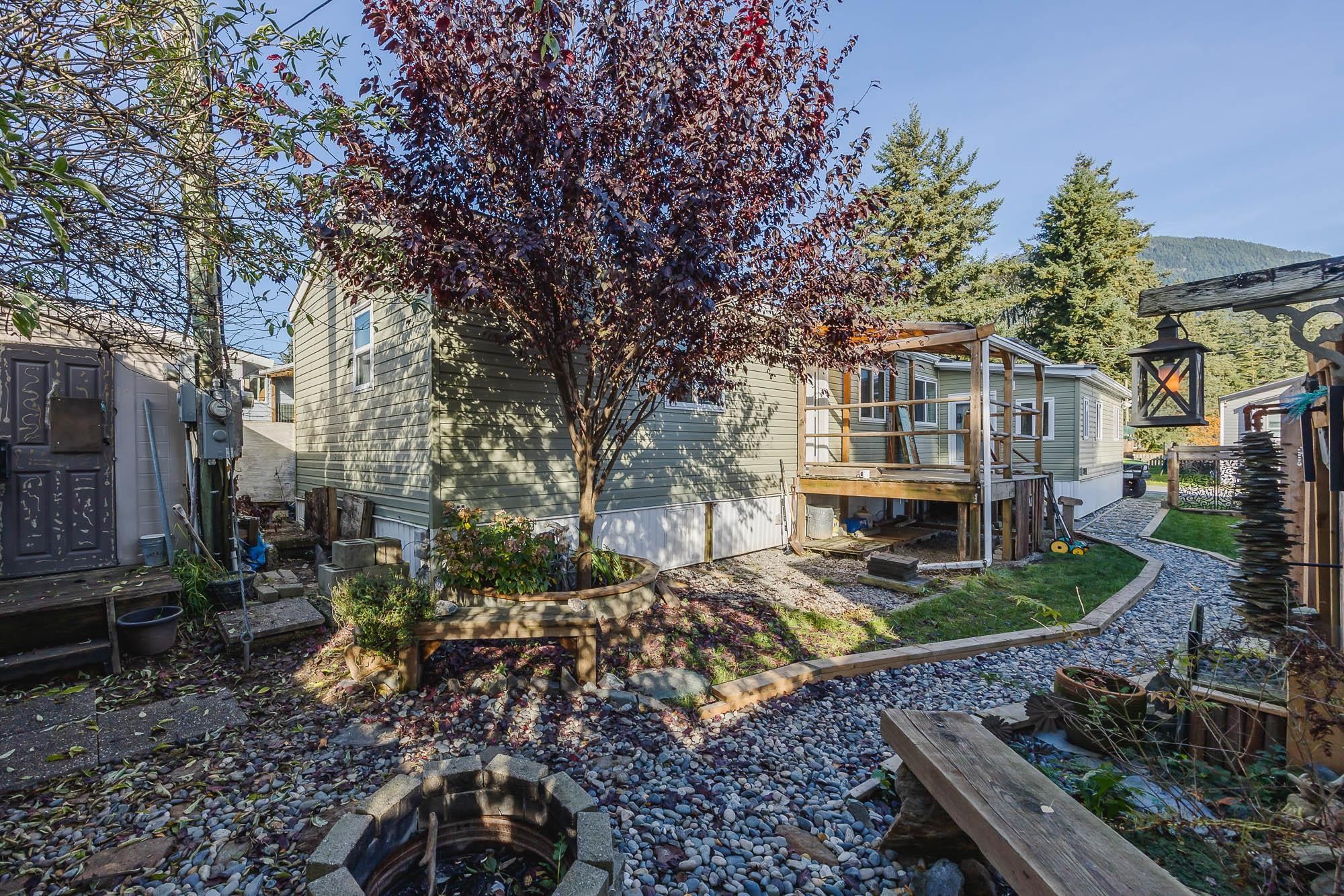 









9267


Shook

Road, 28,
Mission,




BC
V2V 5M2

