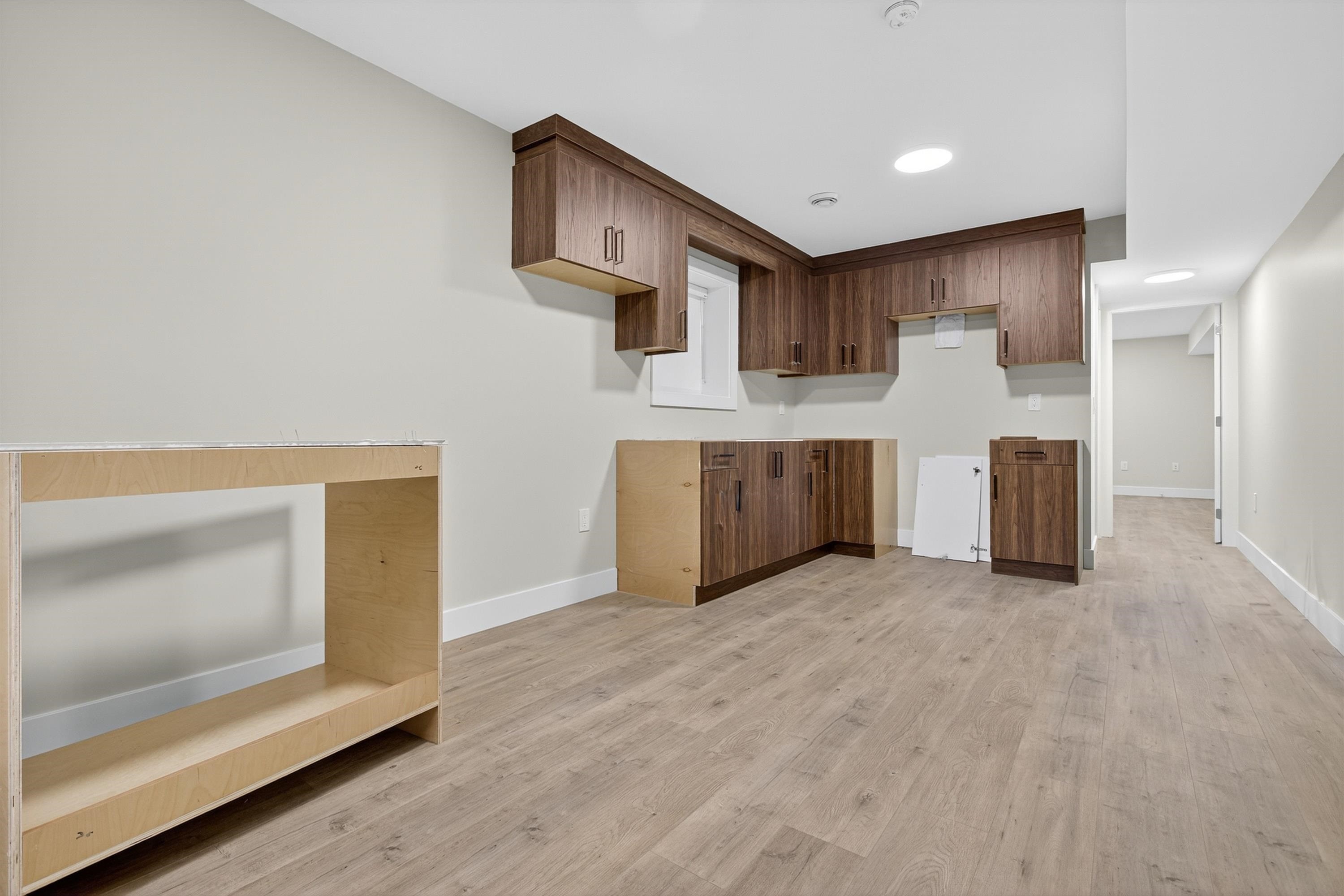 









17136


1

Avenue,
Surrey,




BC
V3Z 9R2

