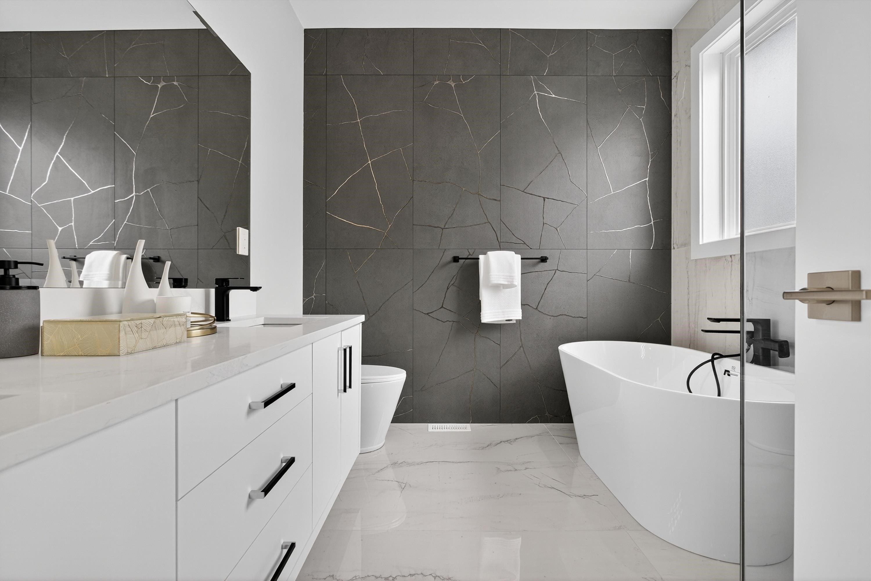 









17136


1

Avenue,
Surrey,




BC
V3Z 9R2

