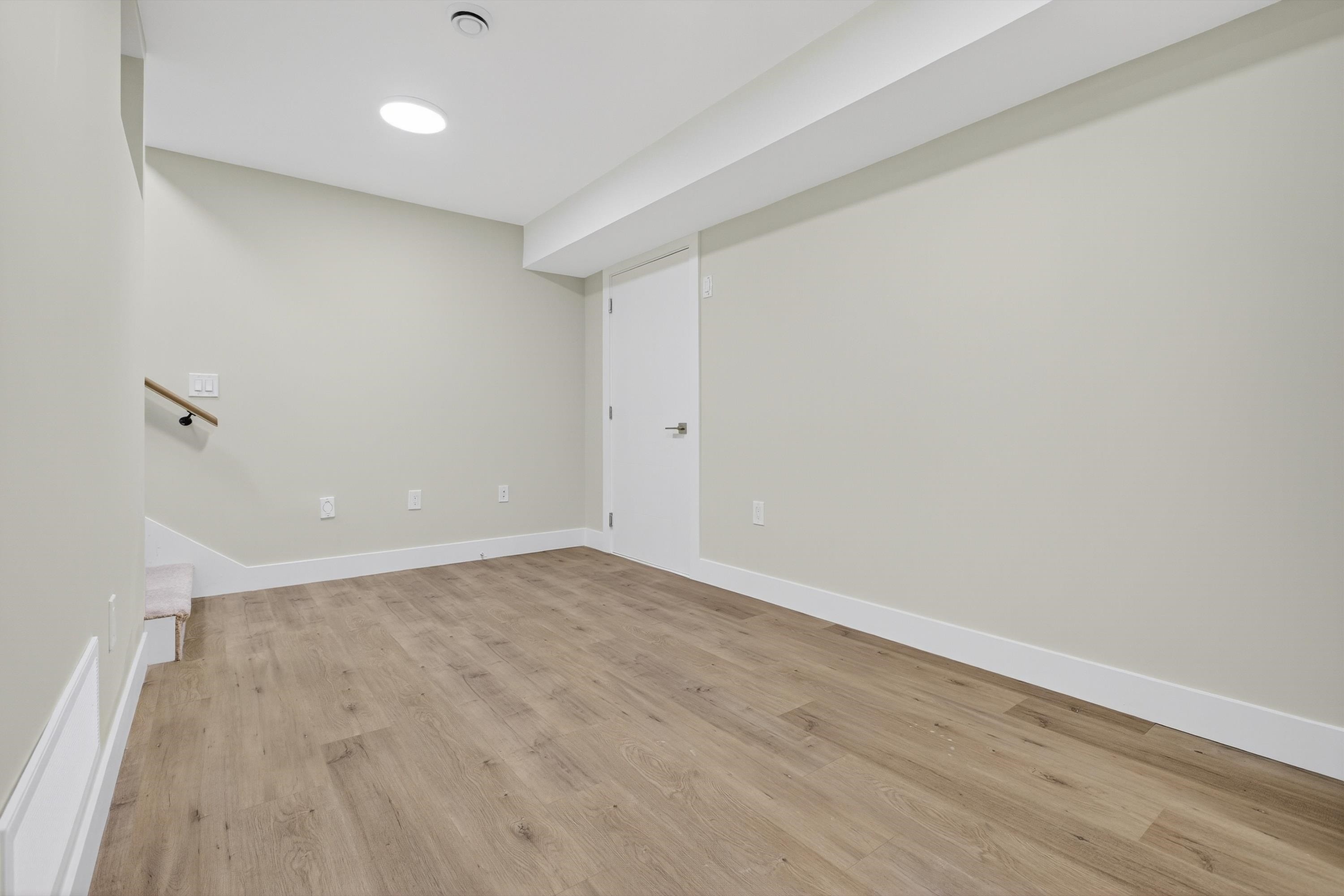 









17136


1

Avenue,
Surrey,




BC
V3Z 9R2

