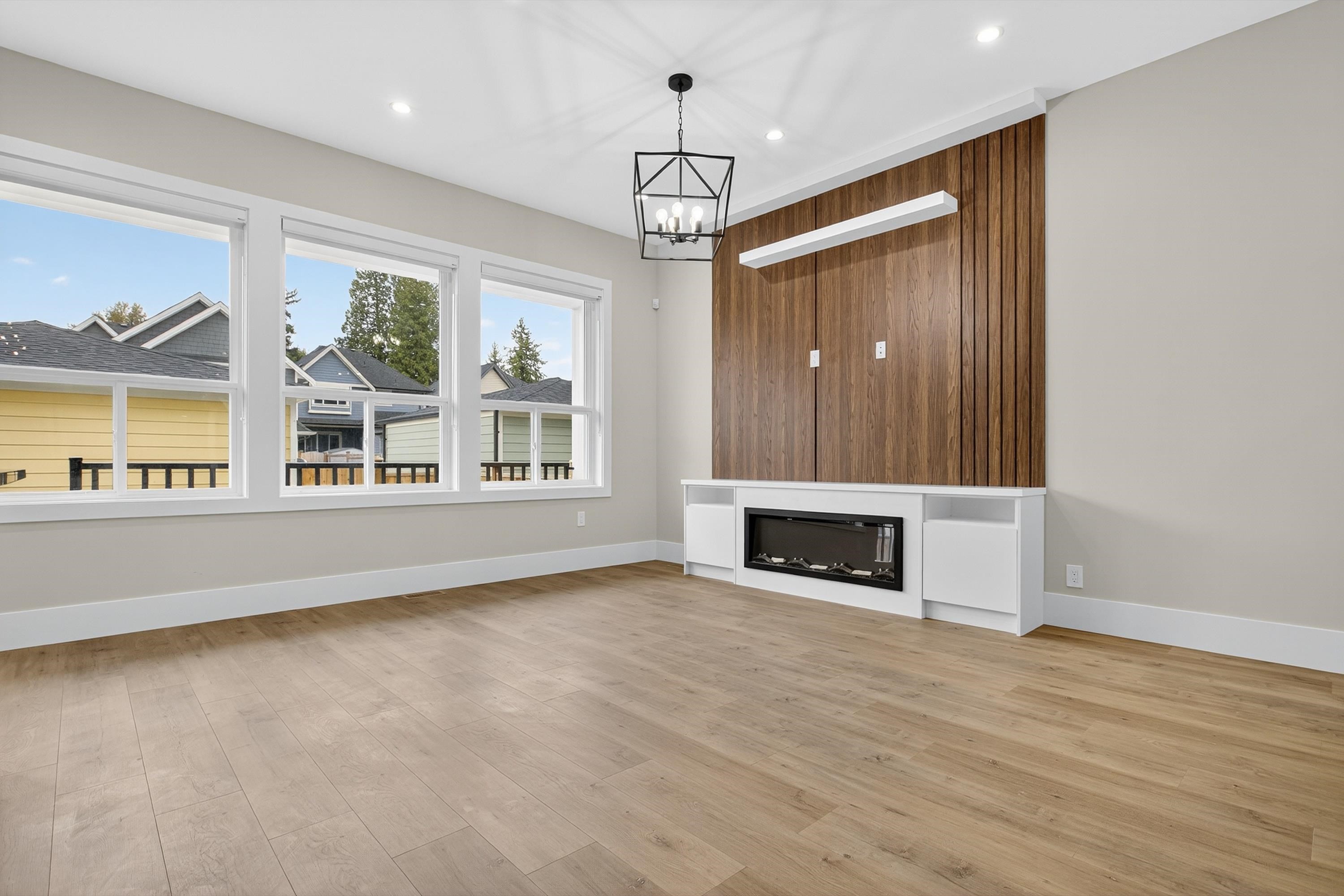 









17136


1

Avenue,
Surrey,




BC
V3Z 9R2

