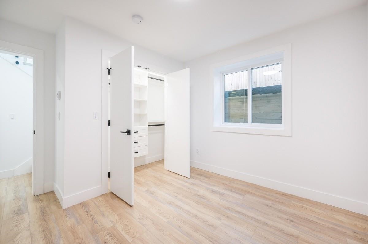 









2715


201

Street,
Langley,




BC
V2Z 0B6

