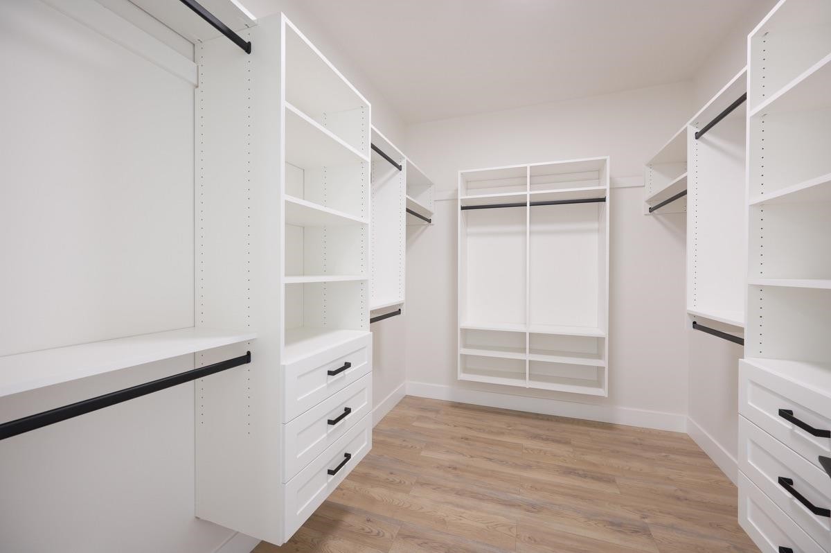 









2715


201

Street,
Langley,




BC
V2Z 0B6

