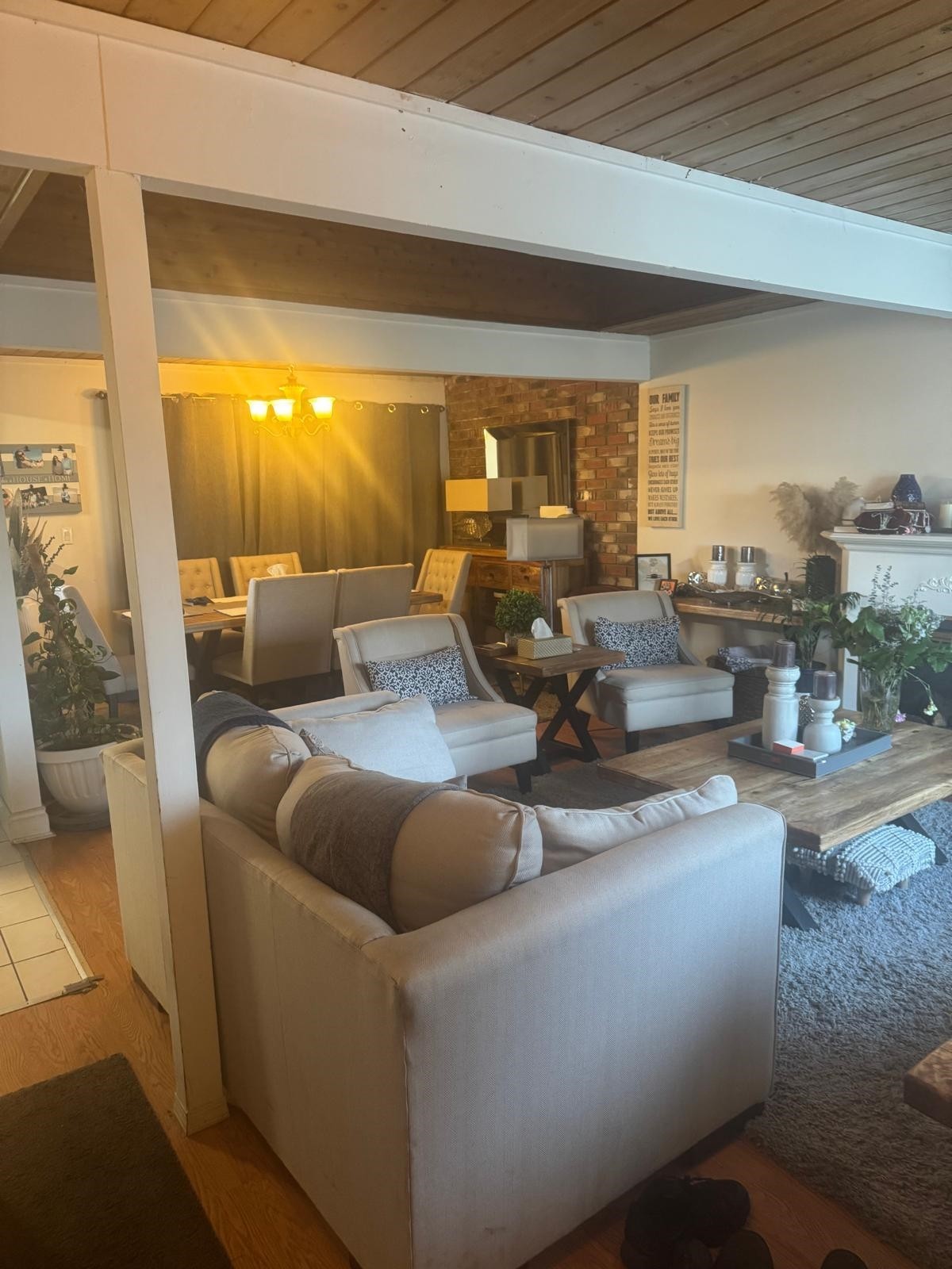 









7782


Swanson

Drive,
Delta,




BC
V4C 5C5

