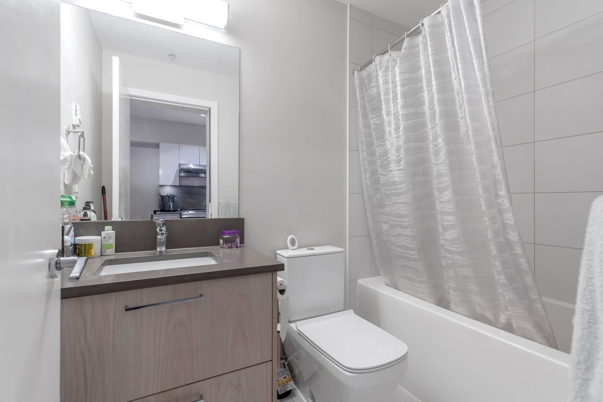 









13768


108

Avenue, 221,
Surrey,




BC
V3T 0L9

