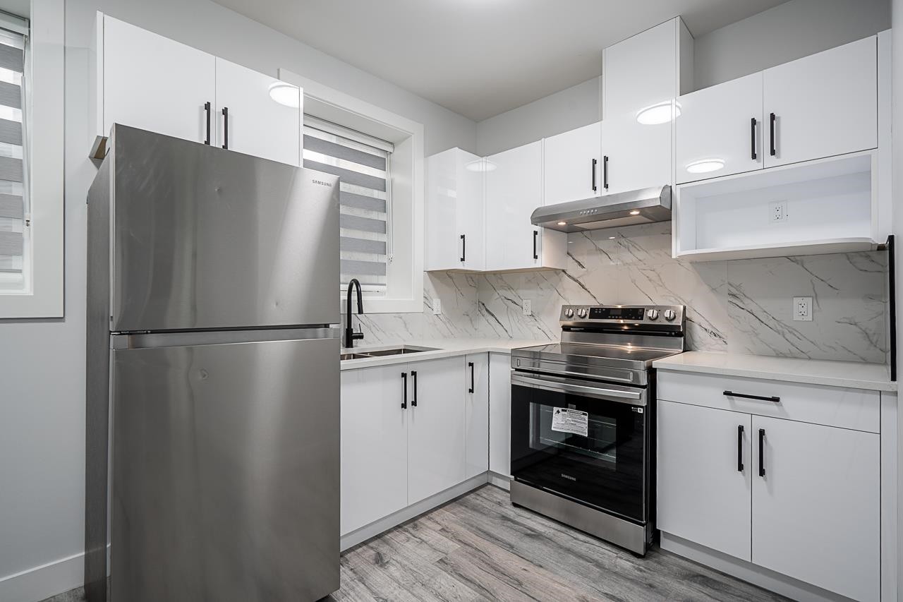 









7518


205a

Street,
Langley,




BC
V2Y 1V5

